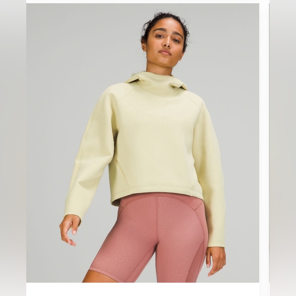 Lululemon Airwrap Pullover Hoodie